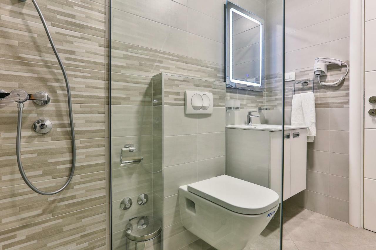 Apolon Apart Šušanj Extérieur photo